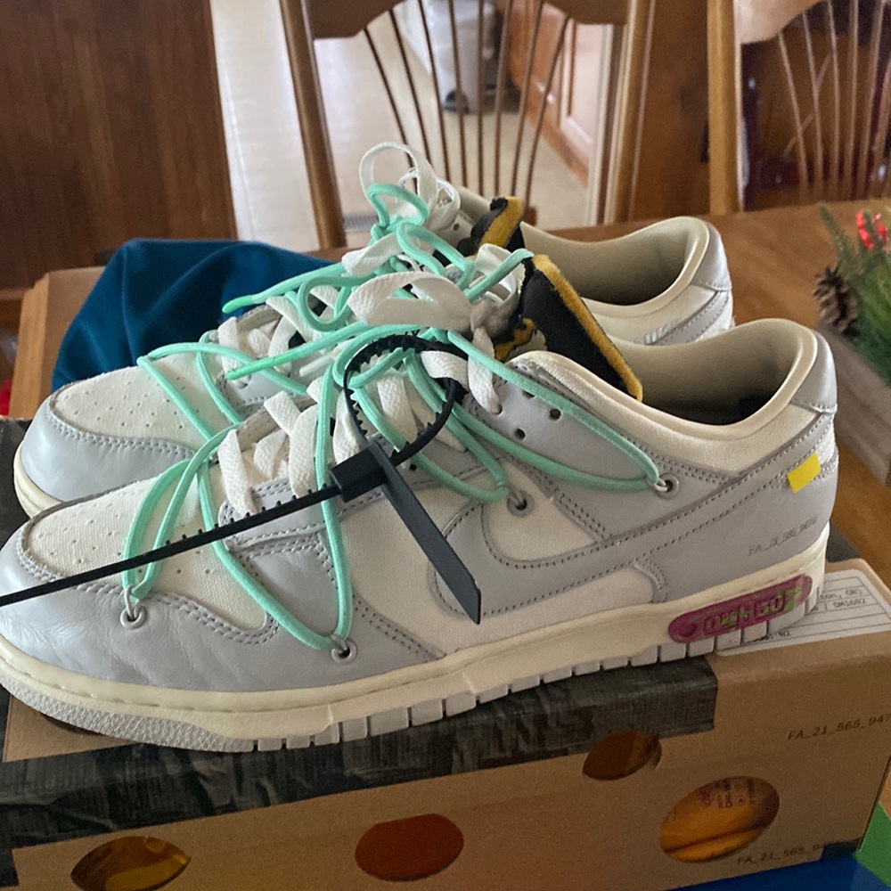 Dunk off white lot 4